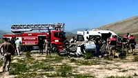 Van'da katliam gibi kaza: 4 ölü, 2 yaralı
