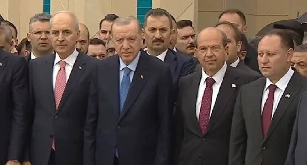 Cumhurbaşkanı Erdoğan KKTC’de… ‘Kardeşliğimizi kimse bozamayacak’