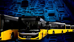 İstanbul'da özel halk otobüsleri kontak kapattı: Duraklar doldu taştı