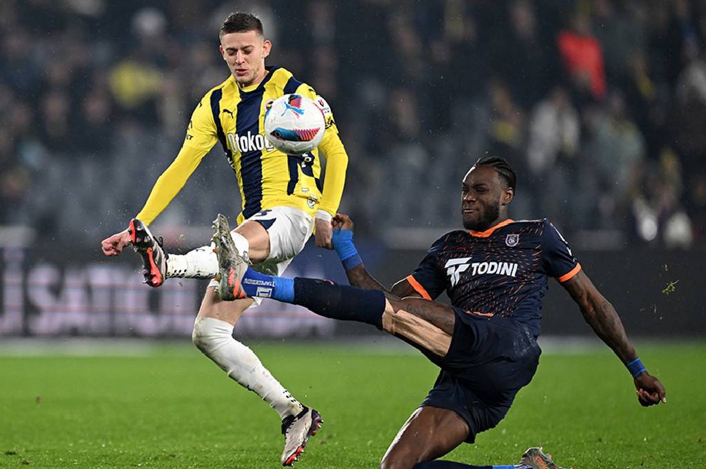 Fenerbahçe, Başakşehir deplasmanında 