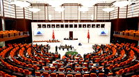 Trafikte kural ihlallerine yeni cezalar: Kanun teklifi, TBMM Adalet Komisyonu'nda