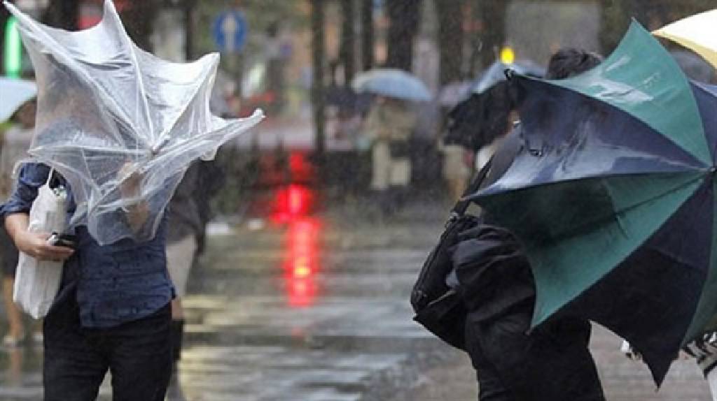 Kuvvetli fırtına kapıda: Meteoroloji 7 ile sarı, 3 ile turuncu kod verdi