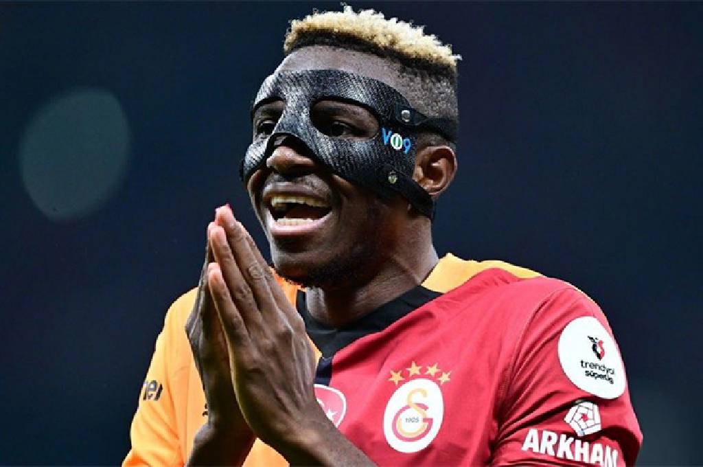 Galatasaray'da 3 futbolcuyu bekleyen tehlike