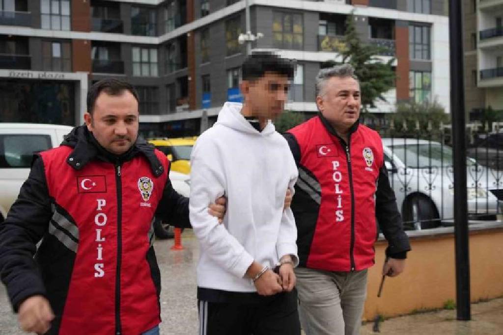 ‘Koğuş ağası olacağım’ diyen cani, Gülden’i 30 kez bıçaklamış!