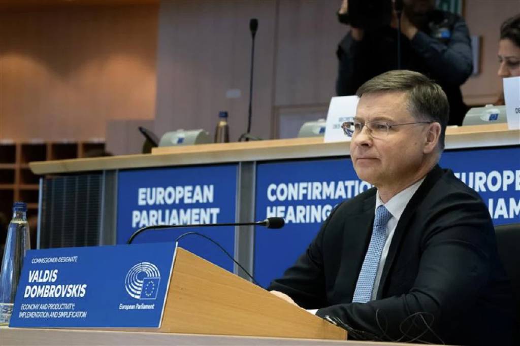 Avrupa Birliği'nden Ukrayna'ya 1 milyar euroluk kredi desteği
