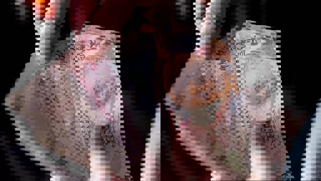 Bayramda emekliye 4 bin TL… Kimler ikramiye alacak, ne zaman yatacak? 