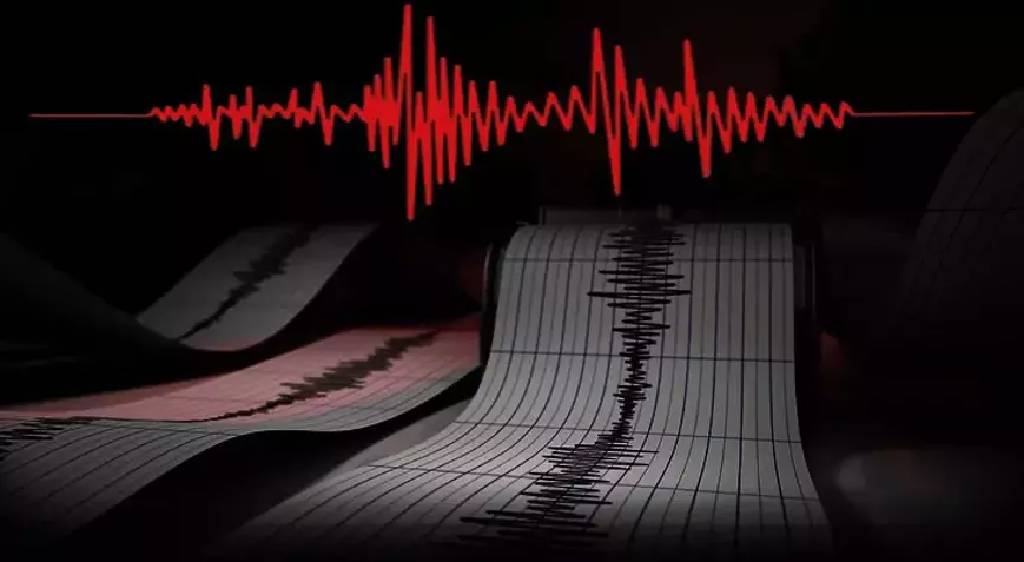 Antalya'da 3.9 büyüklüğünde deprem!