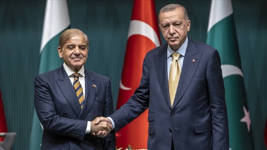 Pakistan Başbakanı Şerif’ten desteği için Cumhurbaşkanı Erdoğan’a 'teşekkür' paylaşımı