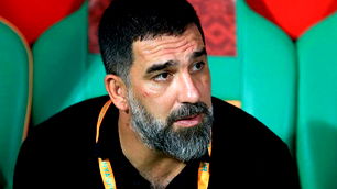 Arda Turan, Shakhtar Donetsk'in yeni hocası olmak üzere