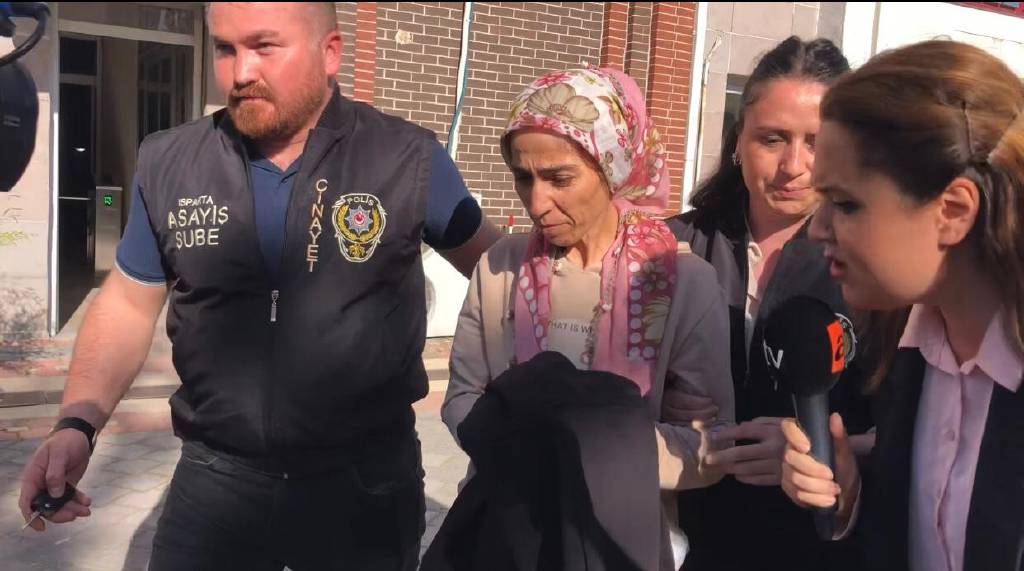 Bu nasıl canilik? Sesinden rahatsız olduğu 9 yaşındaki çocuğa kıydı…