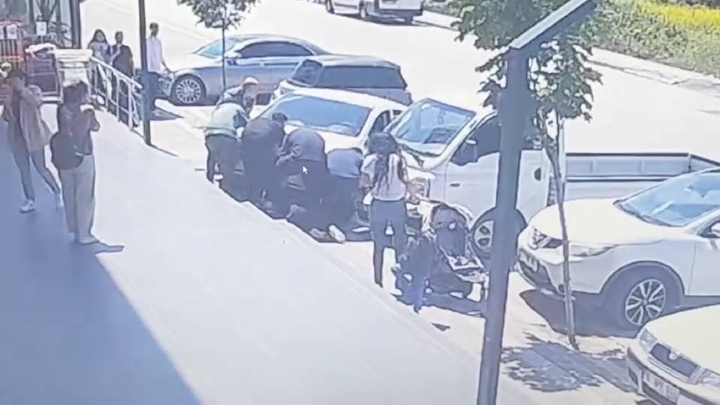 Yalova’da korkunç kaza: Fren yerine gaza bastı, lise öğrencisi ağır yaralandı