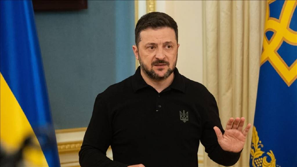  Zelensky’den yanıt: “Perşembe günü Türkiye’de Putin’i bekliyor olacağım.”