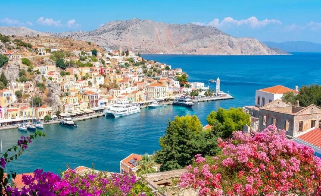 Yunan adalarına gidiş tarifesi! İstenen belgeler ve feribot ücretleri belli oldu…