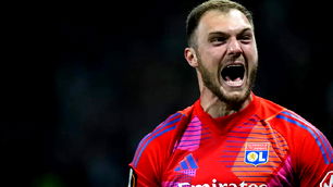 Galatasaray, Petrovic'in alternatifiyle görüşmelere başladı