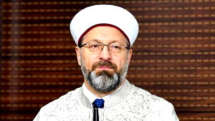VIP kontenjanından hacca gittiği iddia edilmişti! Diyanet yalanladı…