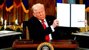 Trump, 12 ülkenin vatandaşlarının ABD'ye girişini yasakladı