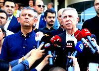 Ferdi Zeyrek için WhatsApp grubu kuruldu… Deneyimli hekimler süreci takip ediyor!