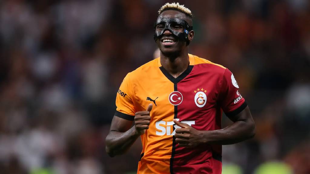 Osimhen'i bekleyen tehlike: Napoli'nin planları ortaya çıktı