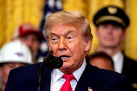Trump: Çin ile ticaret anlaşması imzaladık