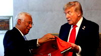 Ronaldo, Trump'a forma gönderdi! Tek cümlelik barış mesajı
