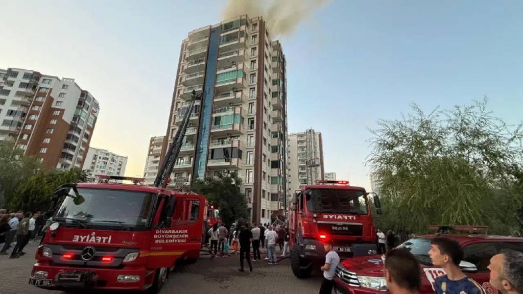 Diyarbakır’daki yangına ilişkin gözaltı sayısı yükseldi!