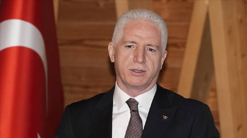 Vali Gül’den sert uyarı: "Devlet sosyal medyadan yönetilmez"