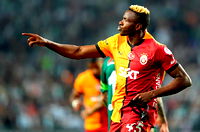 Osimhen için devreye giren rakiplerden biri Liverpool oldu