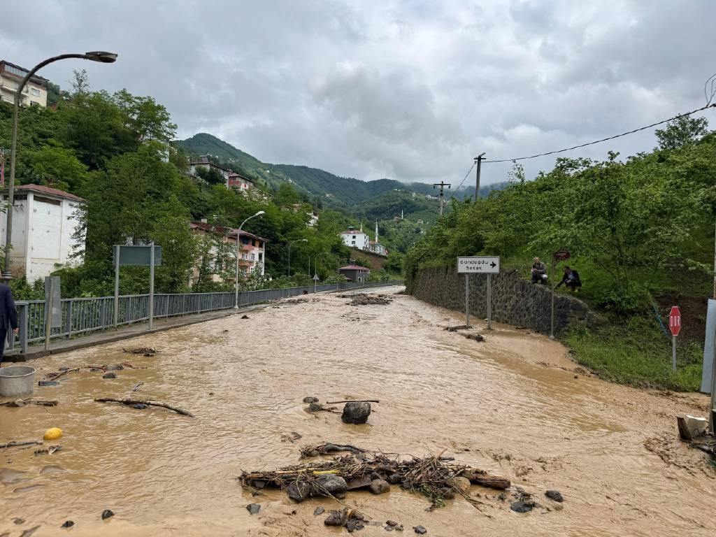 Trabzon'da, sel sularına kapılan vatandaş ölü bulundu!