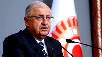 Milli Savunma Bakanı Yaşar Güler İran sınırında