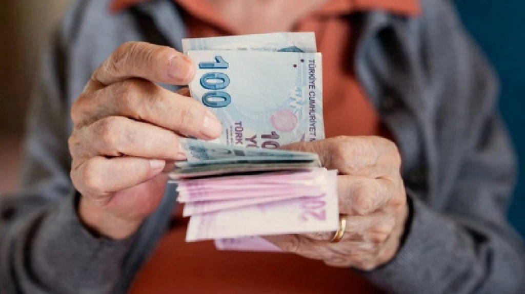 En düşük emekli maaşı artacak mı? Emeklilerin gözü Kabine’de