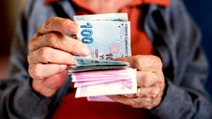 En düşük emekli maaşı artacak mı? Emeklilerin gözü Kabine’de