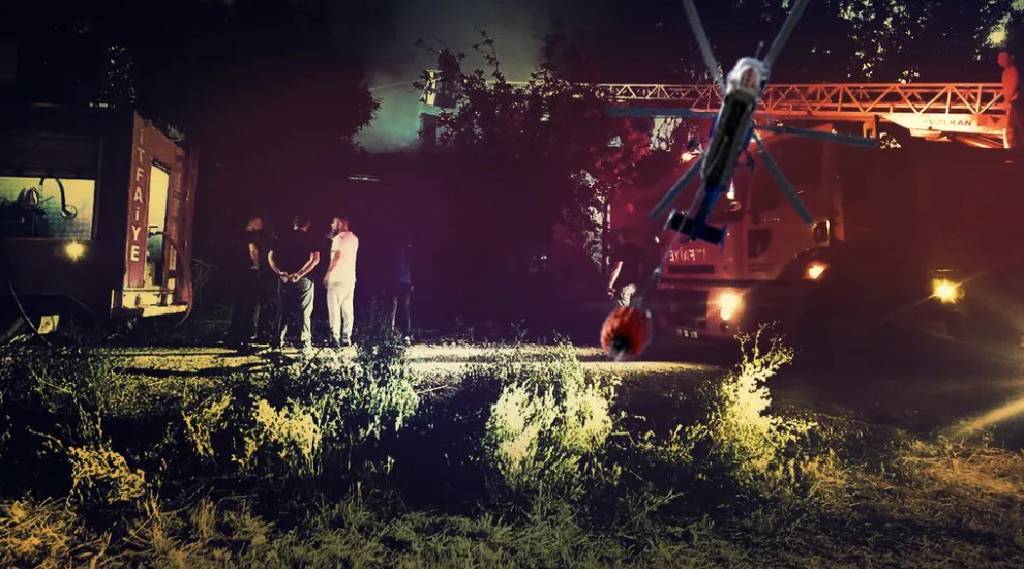 İzmir'de ciğerlerimiz yandı! 175 ev boşaltıldı, 500'den fazla kişi tahliye edildi