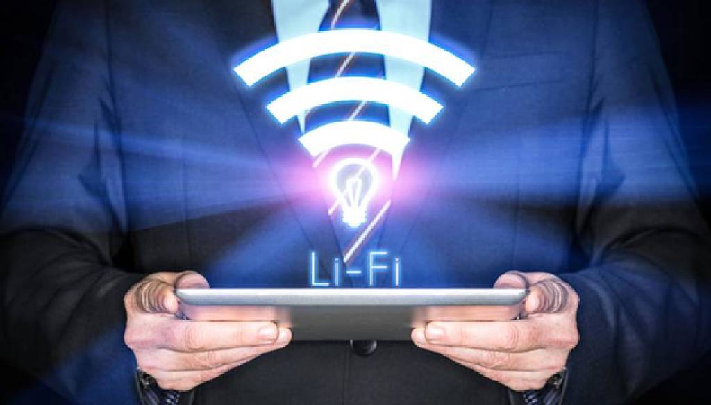 Wi-Fi yerine 100 kat hızlı Li-Fi teknolojisi geliyor!