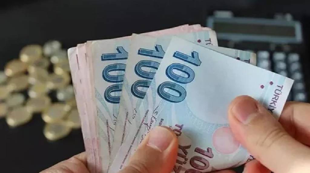 Memur ve memur emeklilerinde zam heyecanı... Oran ne olacak?