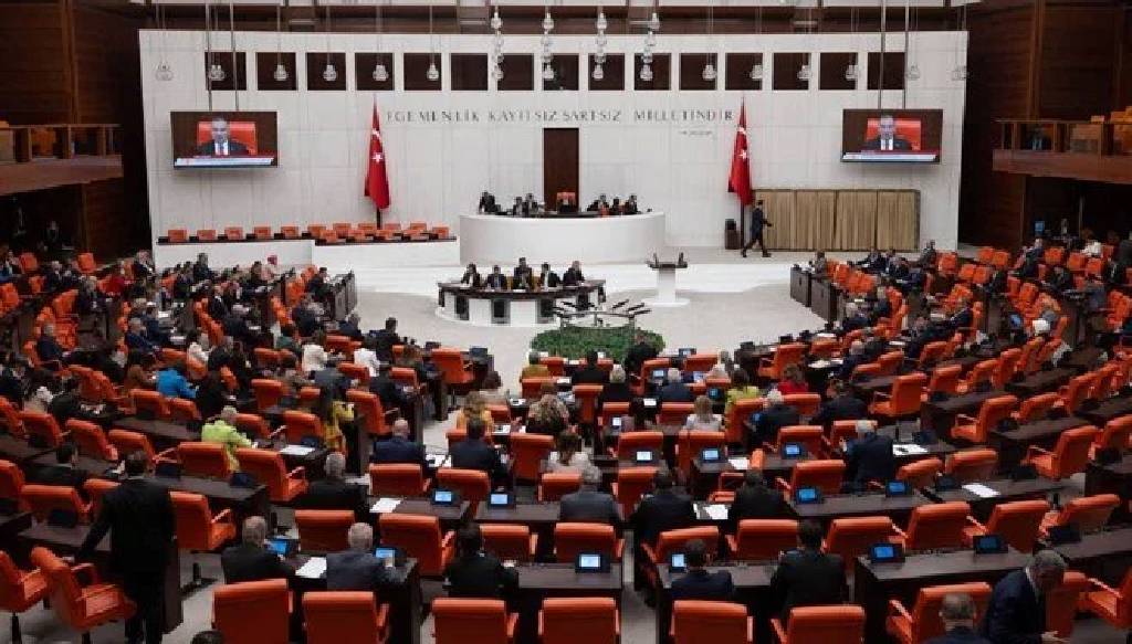 10'uncu Yargı Paketi Meclis’ten geçti: 19 bin mahkuma tahliye yolu açıldı