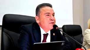 Muhittin Böcek başkanlık görevinden uzaklaştırıldı