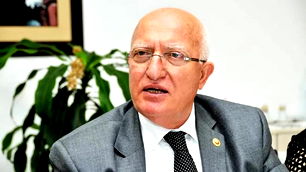 CHP'nin eski milletvekili Gürkut Acar, hayatını kaybetti