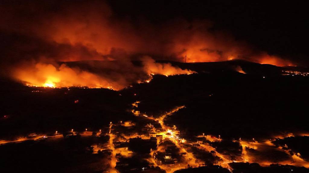Çanakkale ve Tekirdağ’da orman yangını: Köyler boşaltıldı, 15 yaşındaki çoban gözaltında