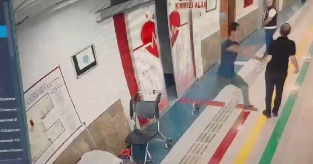 Şanlıurfa’da acil doktoru ve güvenlik görevlisine bıçaklı saldırı!