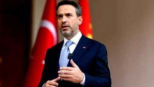 Bakan Bayraktar'dan 4 milyar dolarlık rezerv açıklaması