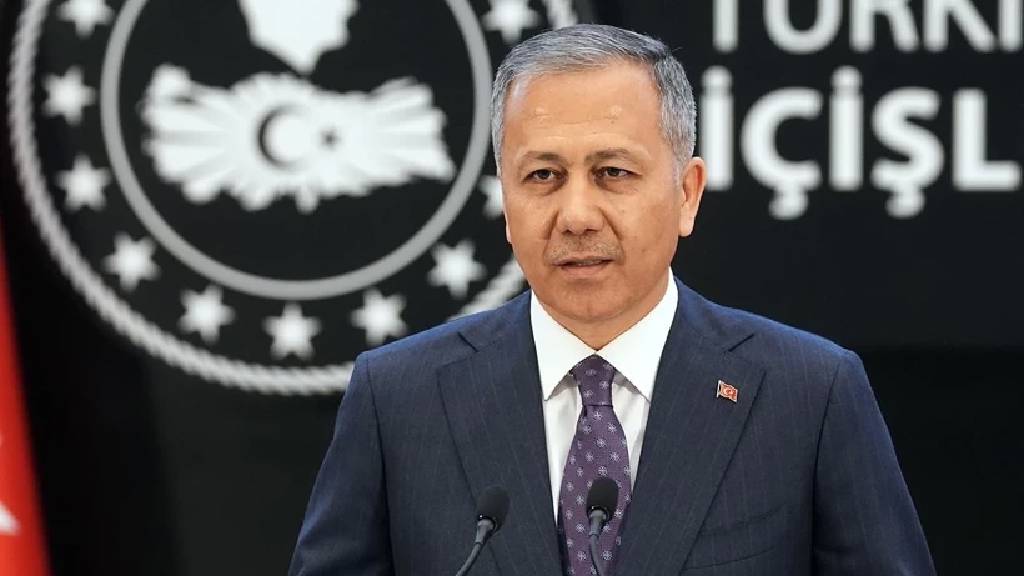 Ali Yerlikaya yangınların sebeplerini tek tek açıkladı