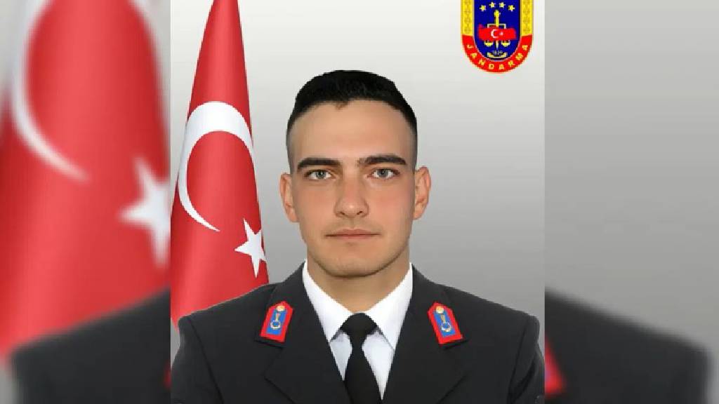 Bakan Yerlikaya duyurdu: 1 askerimiz şehit oldu!