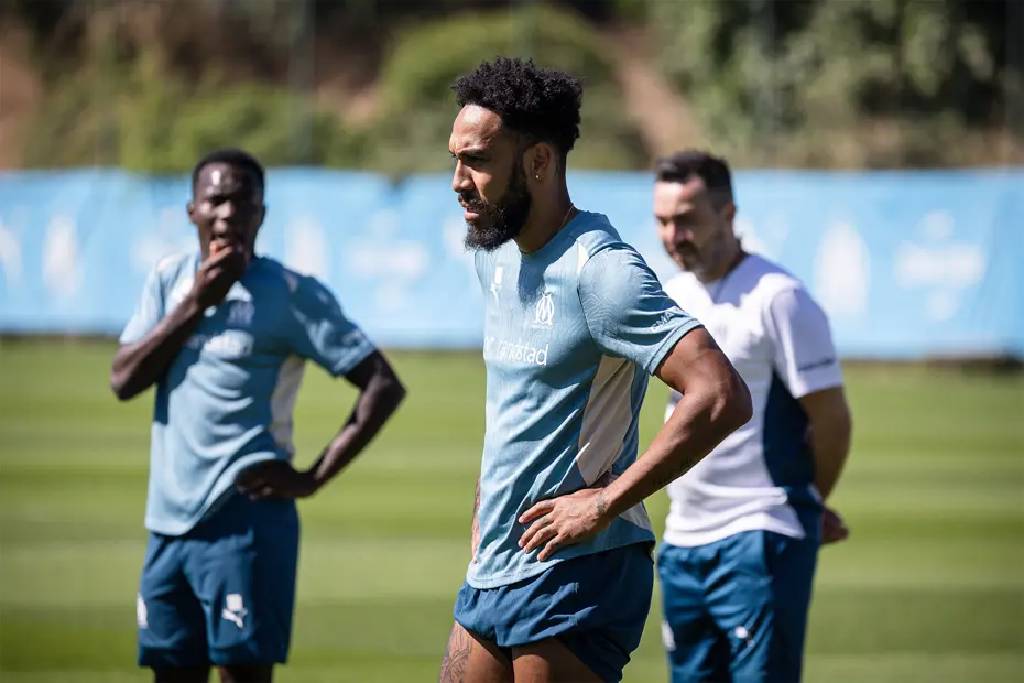 Aubameyang’ı takip eden başlıca takımlar Türkiye’den geliyor
