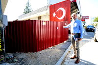 ‘Tapulu arazim’ dedi, sokağın girişini kapattı…