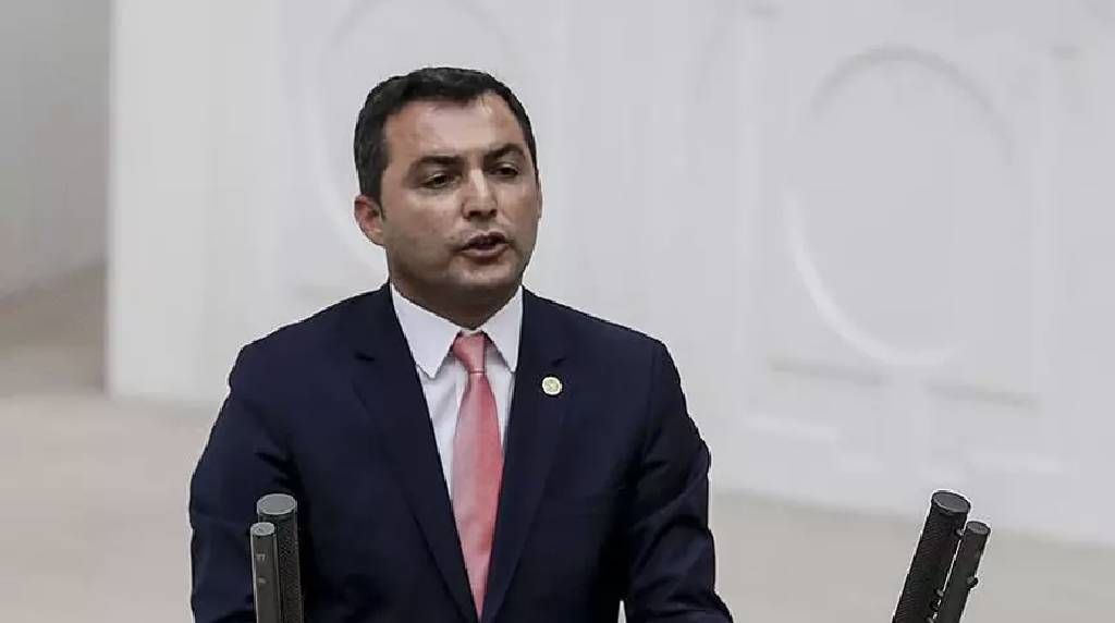 Manavgat Belediyesi'ne operasyon! Belediye Başkanı gözaltına alındı