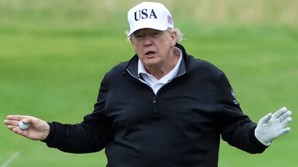 Trump İskoçya’da golf tesisi açtı: “Savaşları durdurmak golf oynamaktan önemli”