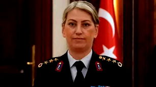 Türk Jandarma tarihine damga vurdu: Gülden Mat Şakir, tuğgeneral oldu