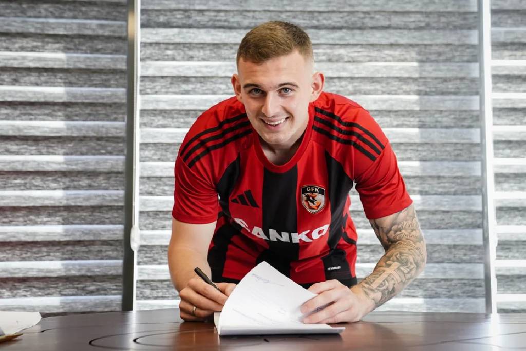 Kozlowski, isminin Galatasaray ile anılması hakkında önemli açıklamalarda bulundu