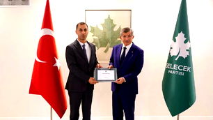 Gelecek Partisi İzmir İl Başkanı Yaşar Beyazgül gözaltına alındı