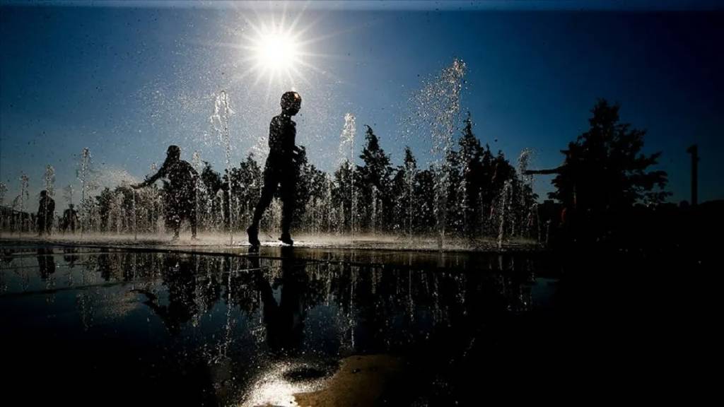 Avrupa’yı kavuran sıcaklar Türkiye’ye mi geliyor? Uzmandan açıklama